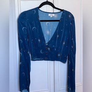RTR blue crop sun and moon shirt long sleeve 100% viscose (M)